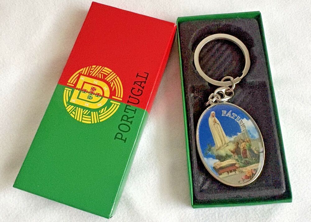 Our Lady of Fatima Key Chain Virgin Mary Catholic Metal Silver Colored NIB